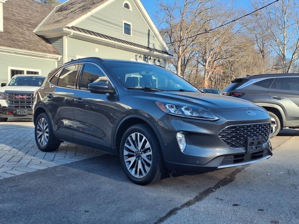 Ford Escape Titanium 4WD 2020