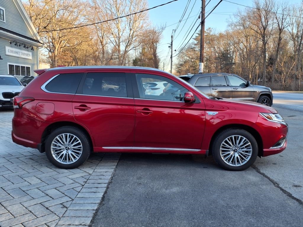 Mitsubishi Outlander PHEV SEL 2022