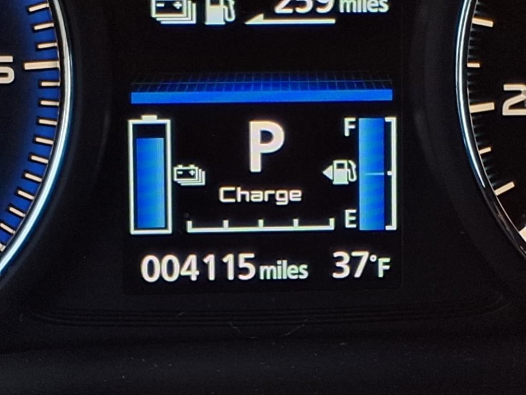 Mitsubishi Outlander PHEV SEL 2022