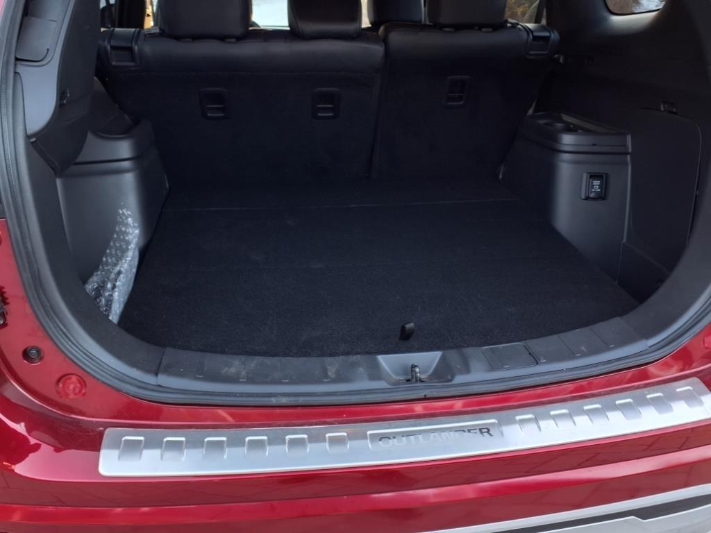 Mitsubishi Outlander PHEV SEL 2022