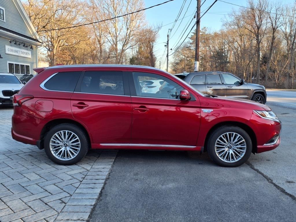 Mitsubishi Outlander PHEV SEL 2022