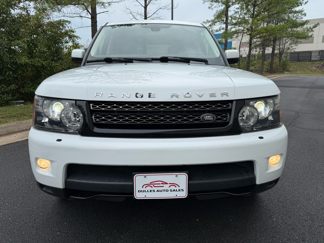 2012 Land Rover Range Rover Sport HSE photo 3