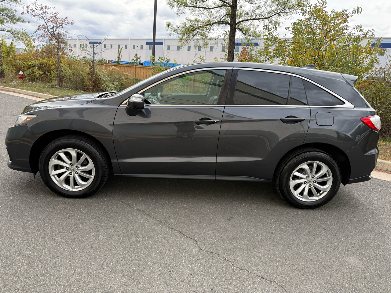 Acura RDX 6-Spd AT AWD w/ Technology Package 2016 Acura RDX 6-Spd AT AWD w/ Technology Package 2016