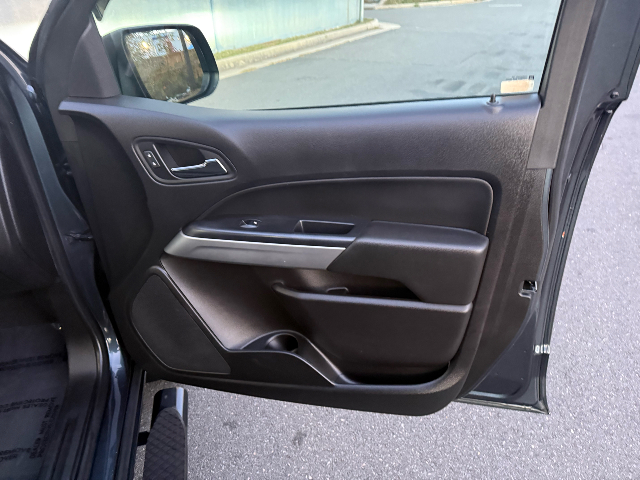 Chevrolet Colorado LT Crew Cab 4WD Short Box 2019