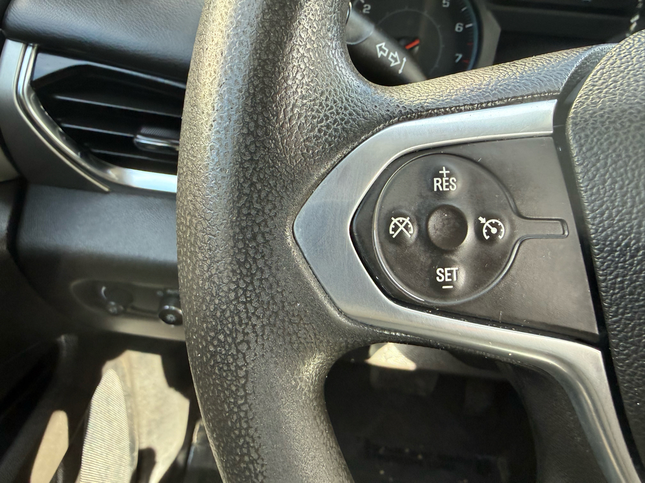 Chevrolet Traverse LS AWD 2021