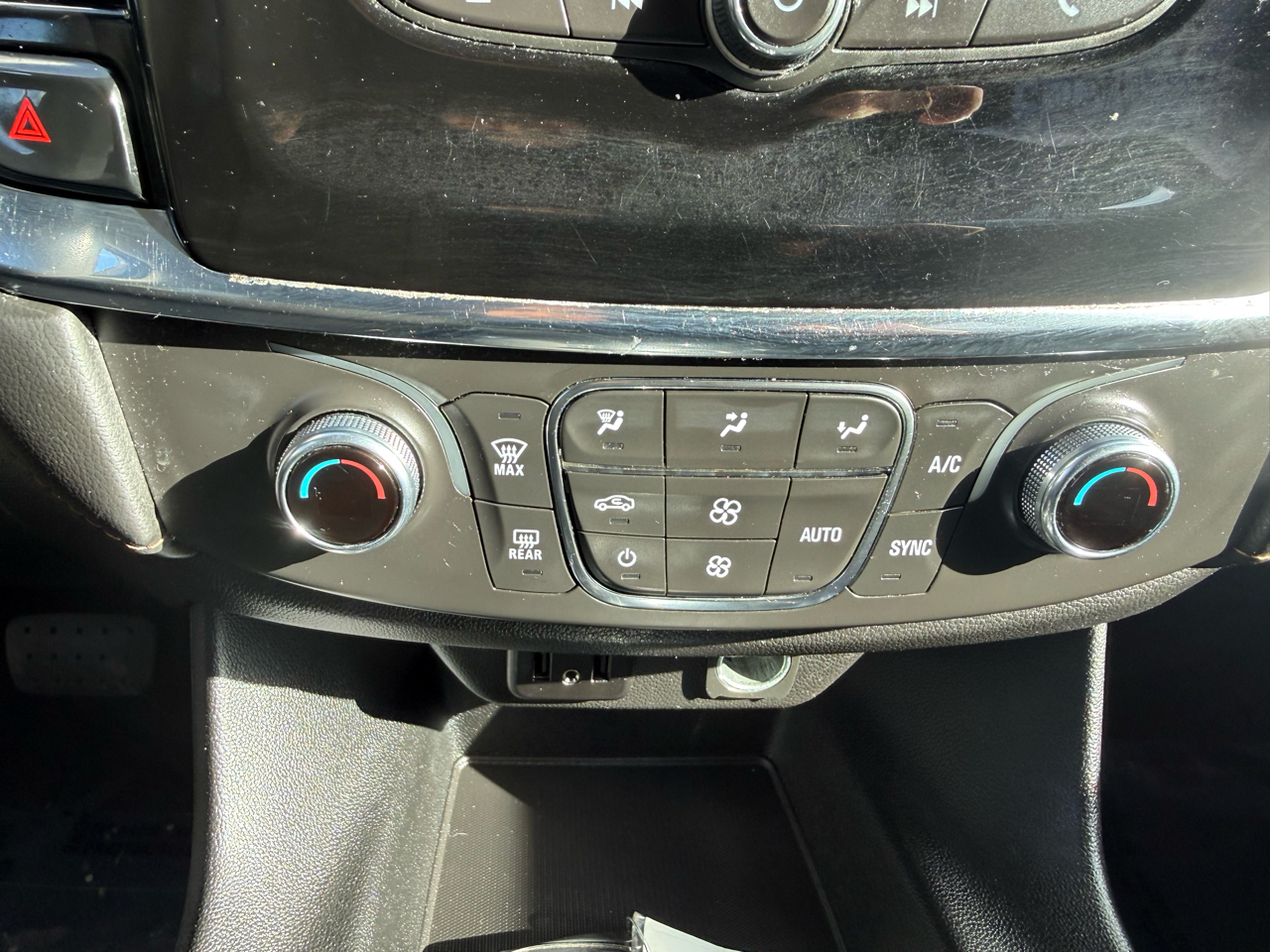 Chevrolet Traverse LS AWD 2021