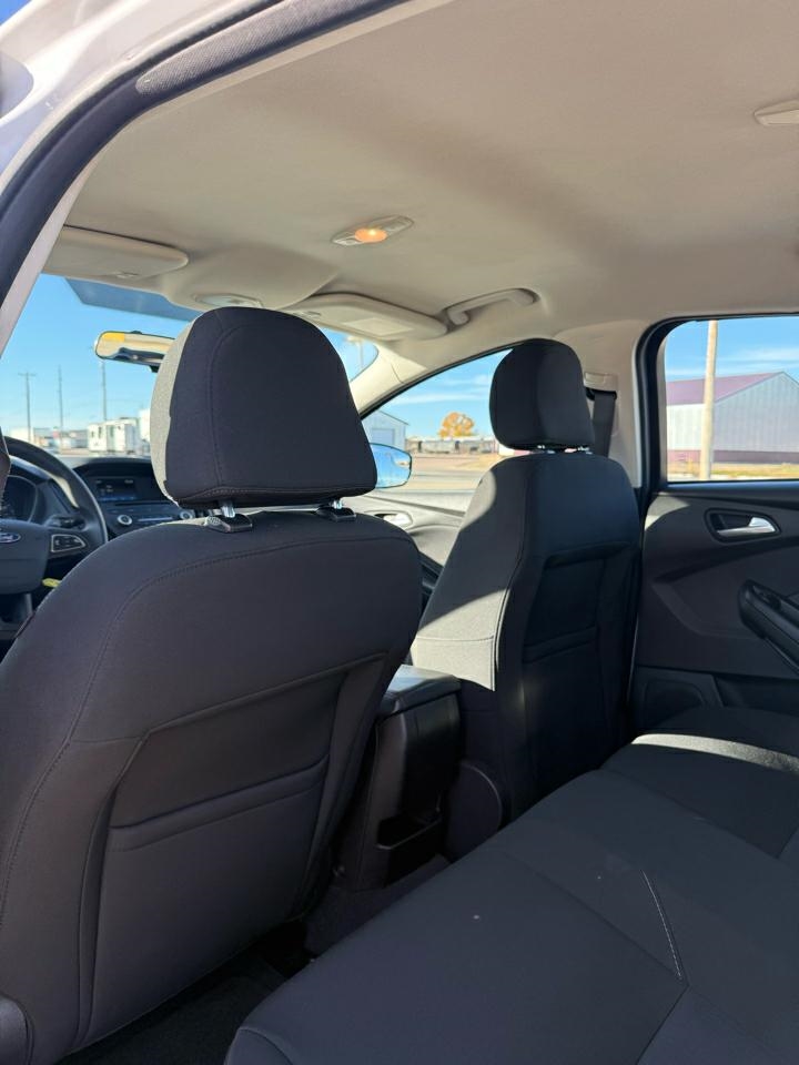 Ford Focus SE Hatch 2016