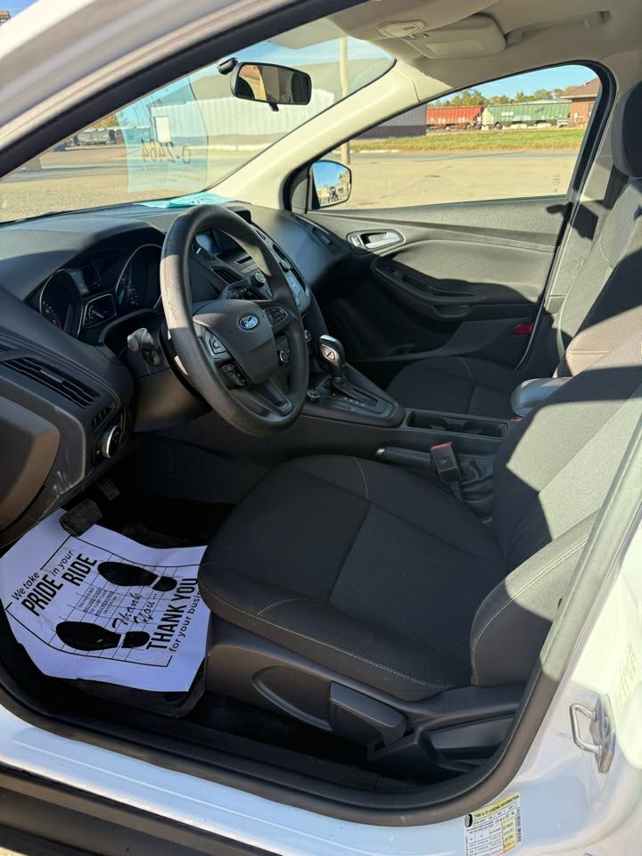 Ford Focus SE Hatch 2016