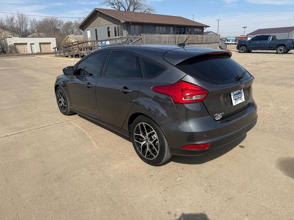 Ford Focus SEL Hatch 2017