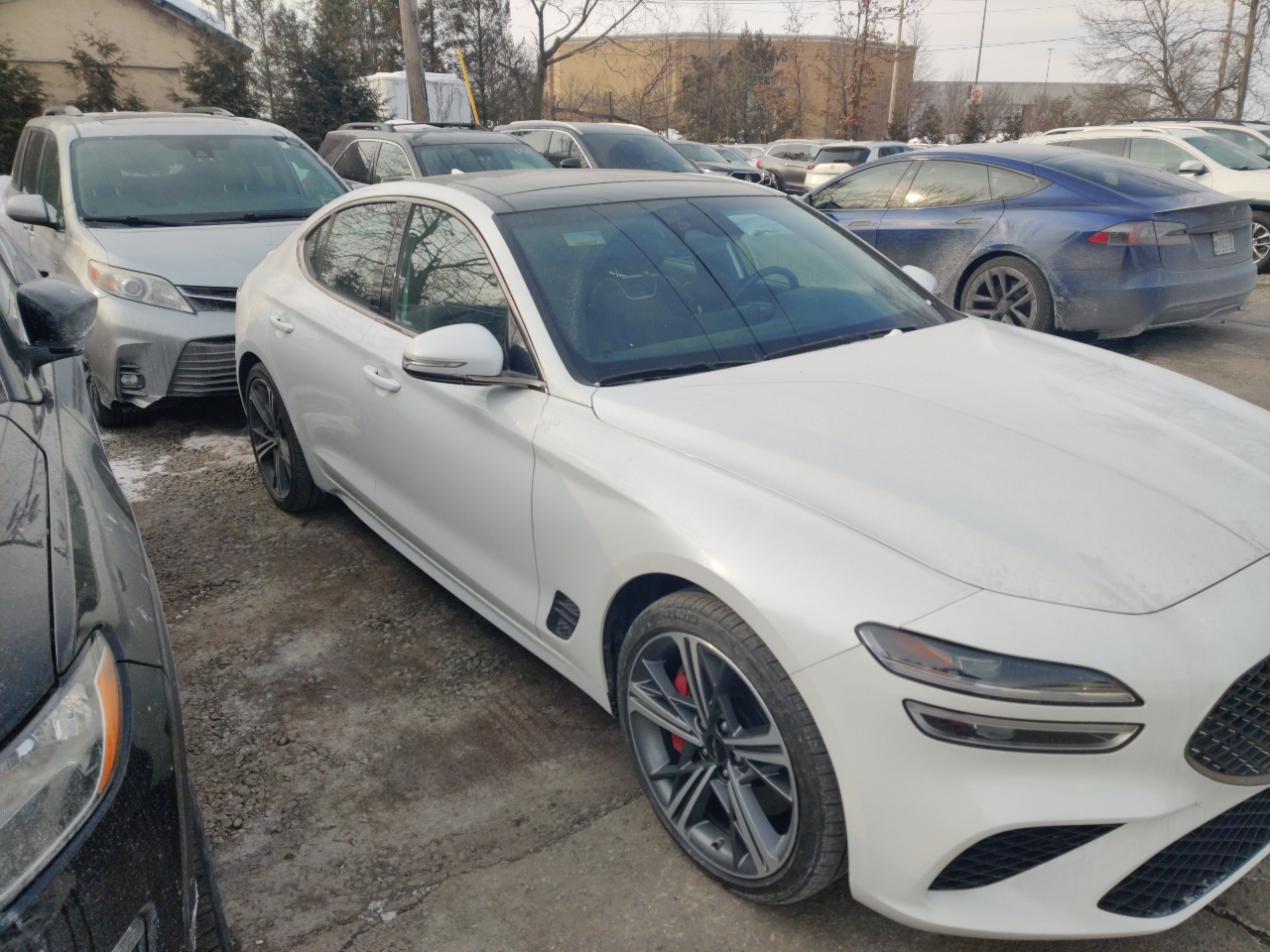 2025 Genesis G70 2.5T