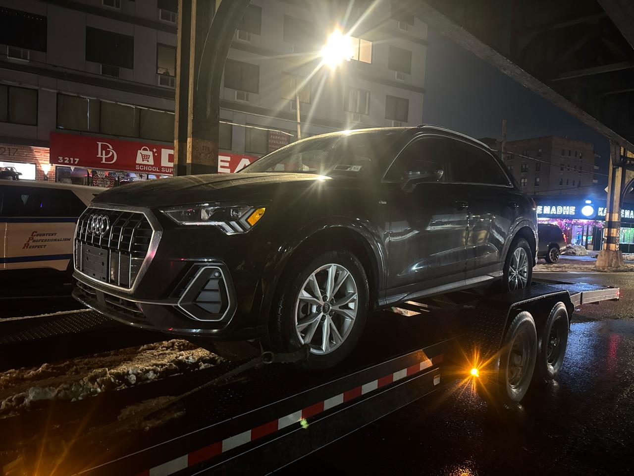 2025 Audi Q3 S line Premium quattro