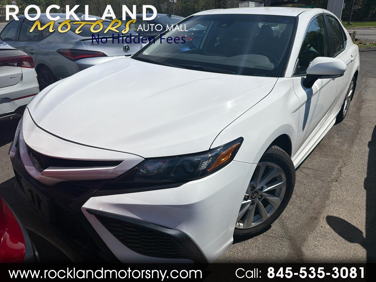 2023 Toyota Camry SE Nightshade Edition AWD