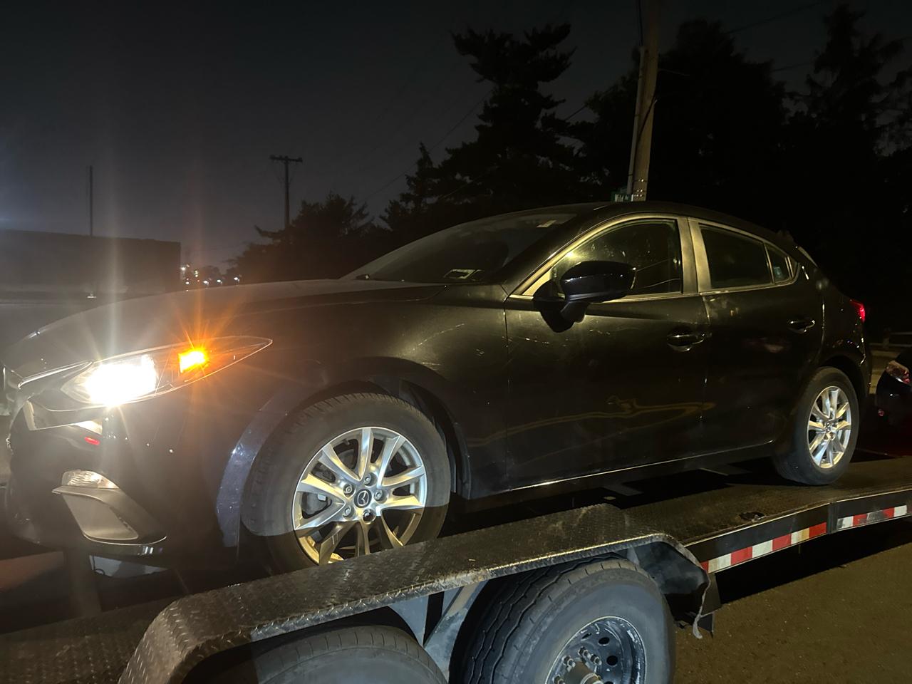 2014 Mazda MAZDA3 i Touring AT 5-Door