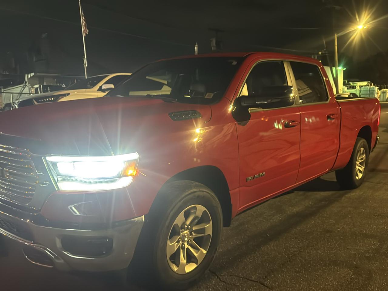 2023 RAM 1500 Laramie Crew Cab LWB 4WD