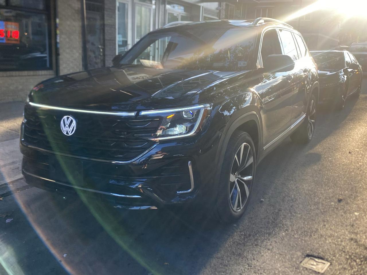 2024 Volkswagen Atlas SEL Premium R-Line 4MOTION