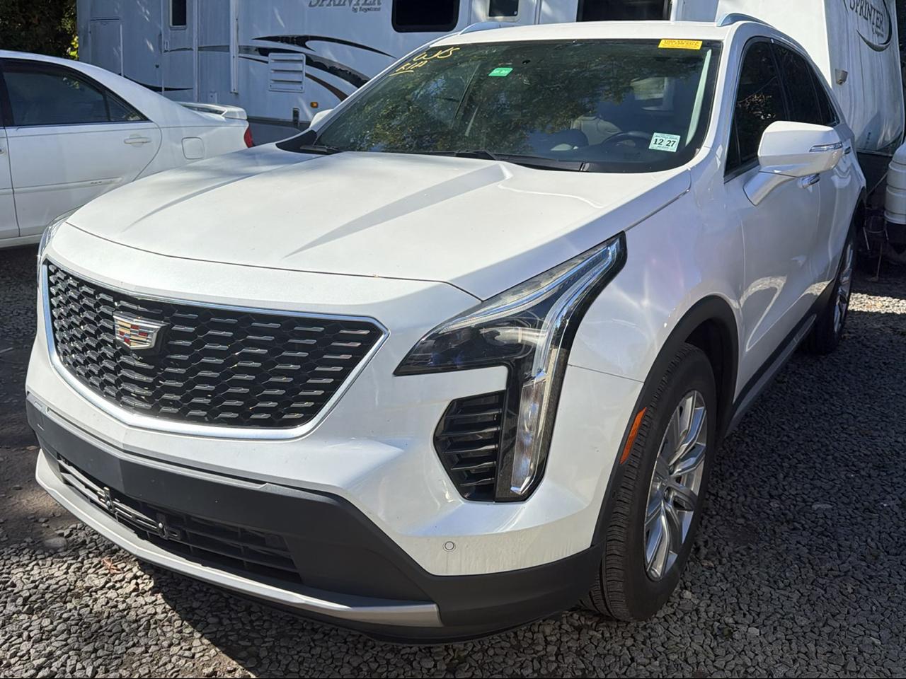 2022 Cadillac XT4 Premium Luxury