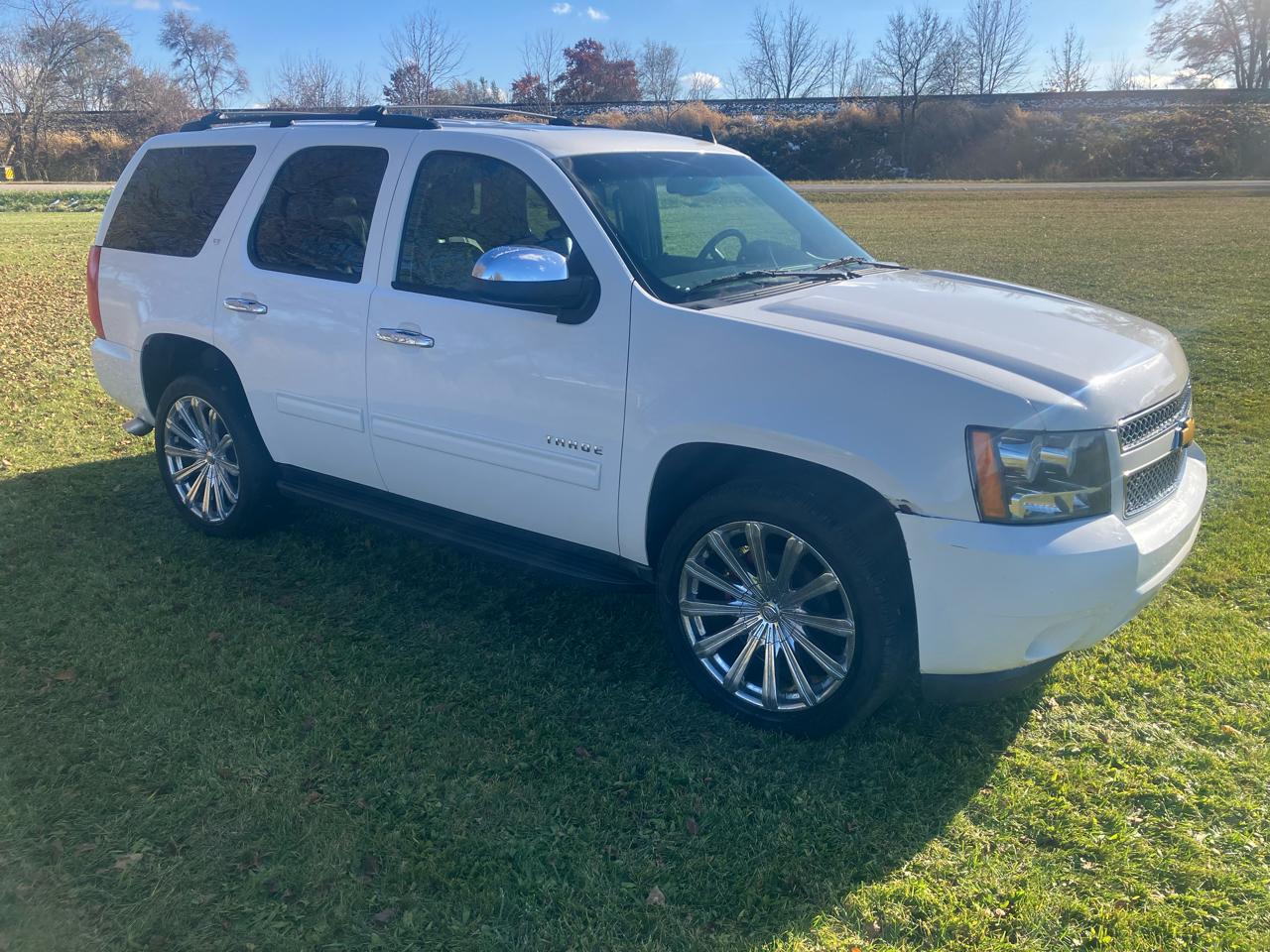 2013 Chevrolet Tahoe LT 4WD - 3RD ROW SEATING