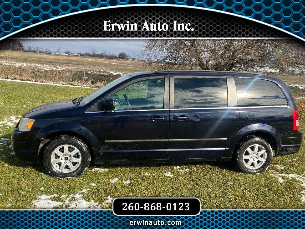 2010 Chrysler Town & Country Touring