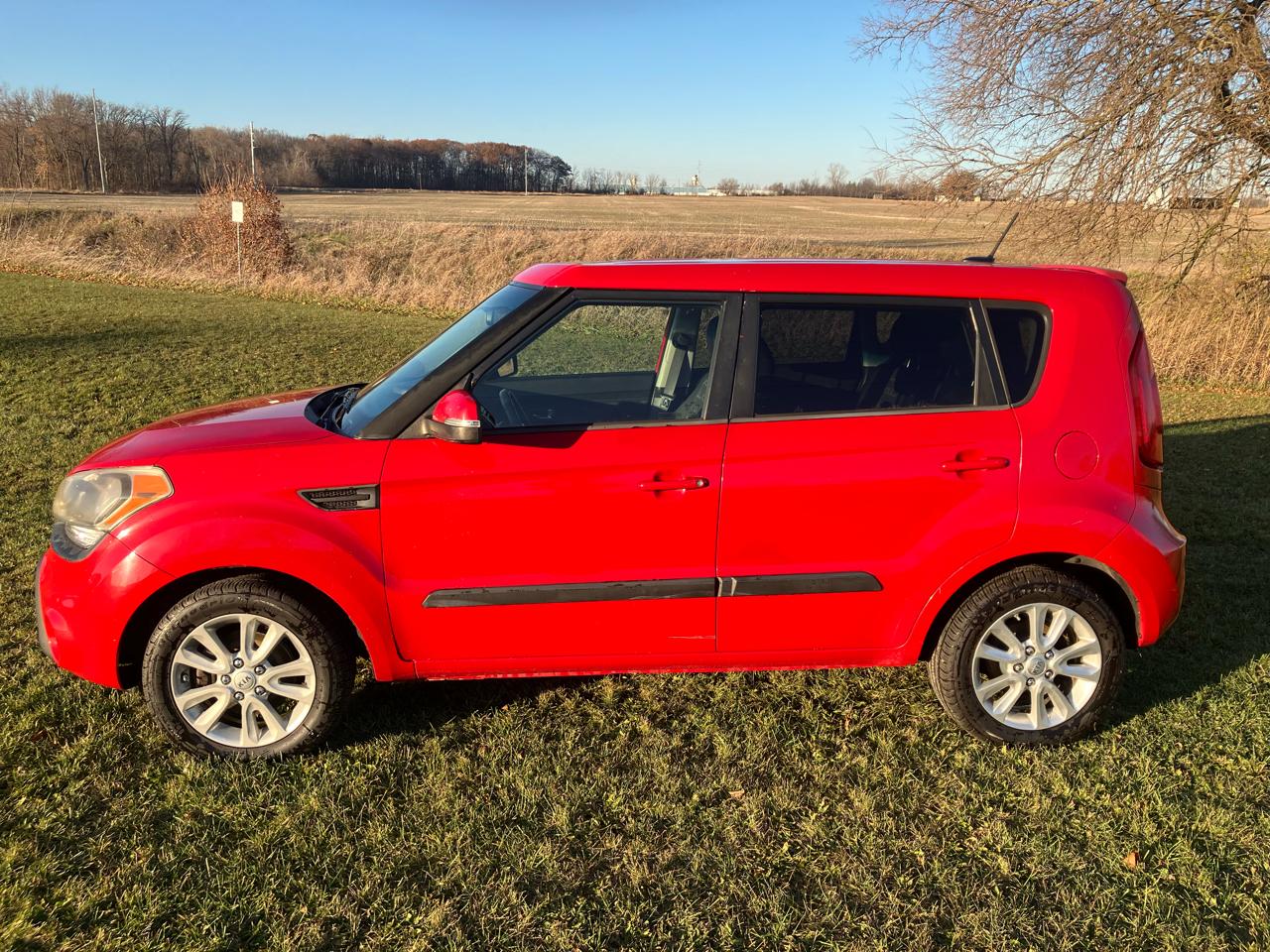2012 Kia Soul +