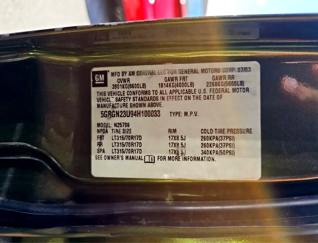 HUMMER H2 Sport Utility 2004 HUMMER H2 Sport Utility 2004