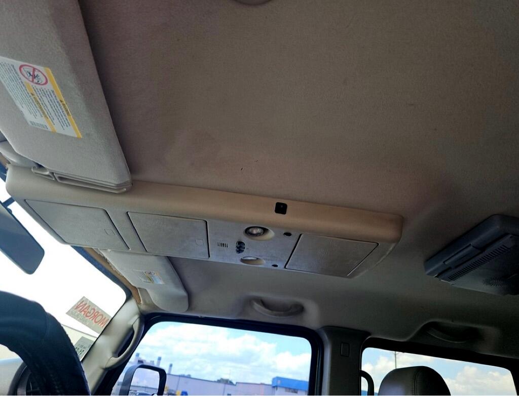 HUMMER H2 Sport Utility 2004 HUMMER H2 Sport Utility 2004