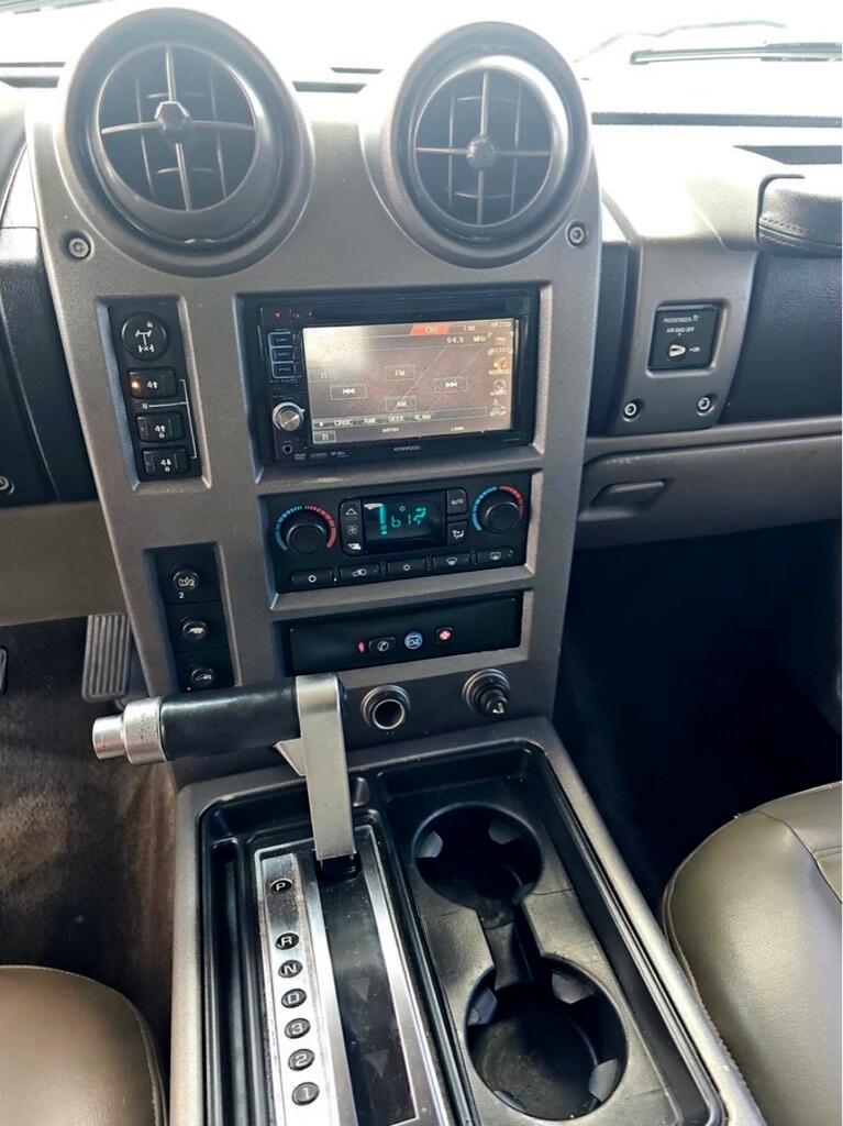 HUMMER H2 Sport Utility 2004 HUMMER H2 Sport Utility 2004