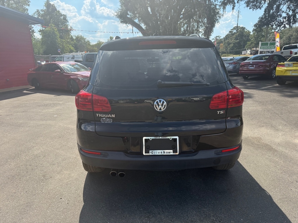 Volkswagen Tiguan S 2017 Volkswagen Tiguan S 2017