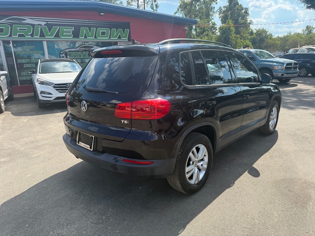 Volkswagen Tiguan S 2017 Volkswagen Tiguan S 2017