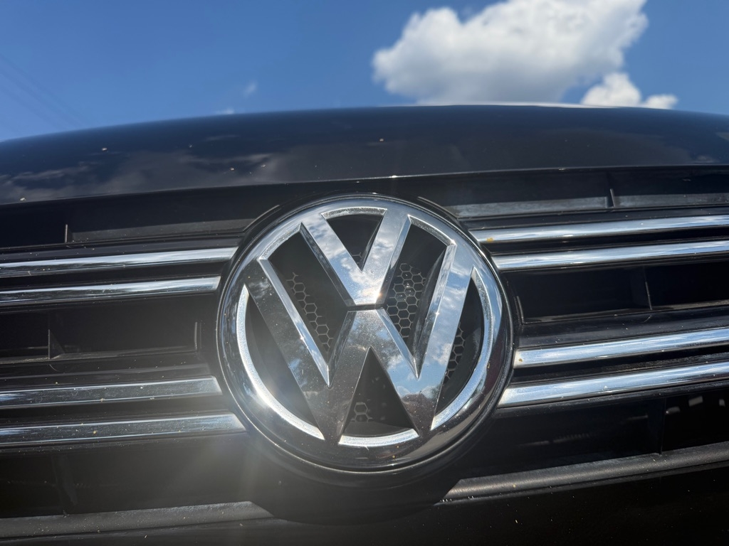 Volkswagen Tiguan S 2017 Volkswagen Tiguan S 2017