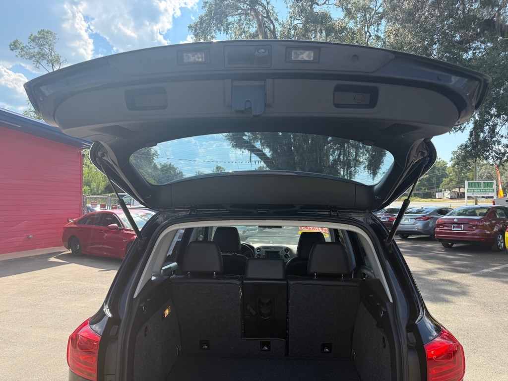 Volkswagen Tiguan S 2017 Volkswagen Tiguan S 2017