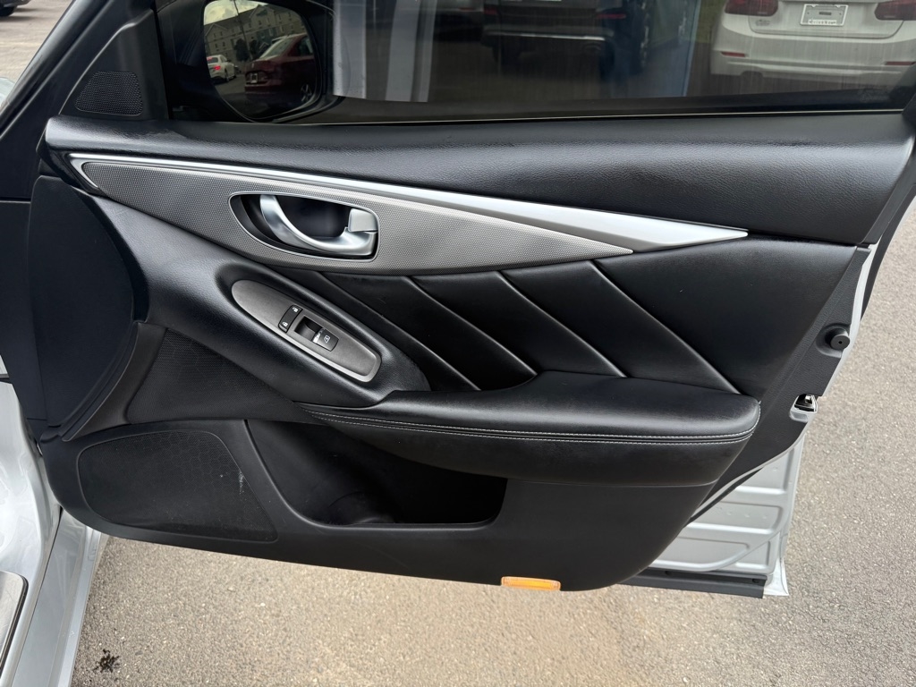 Infiniti Q50 3.0t Premium AWD 2016 Infiniti Q50 3.0t Premium AWD 2016