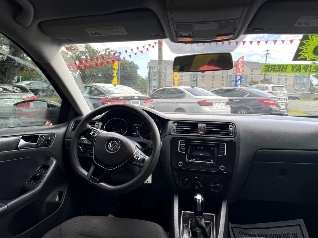Volkswagen Jetta 1.4T S 6A 2016 Volkswagen Jetta 1.4T S 6A 2016