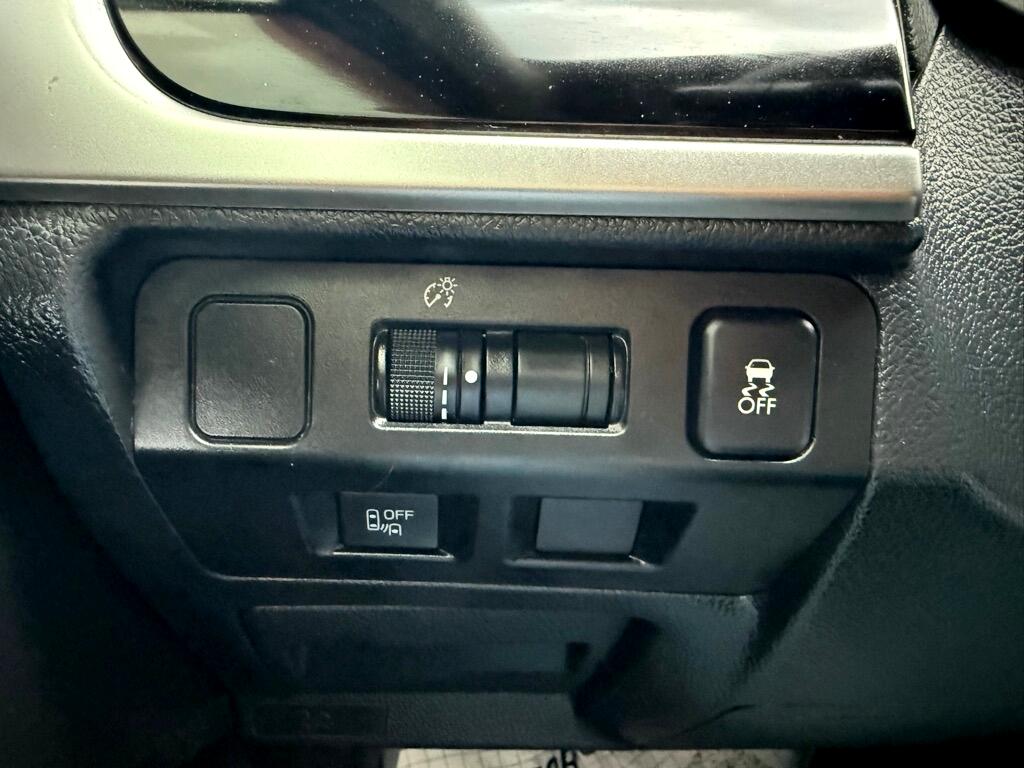 Subaru Crosstrek 2.0i Limited PZEV CVT 2017 Subaru Crosstrek 2.0i Limited PZEV CVT 2017