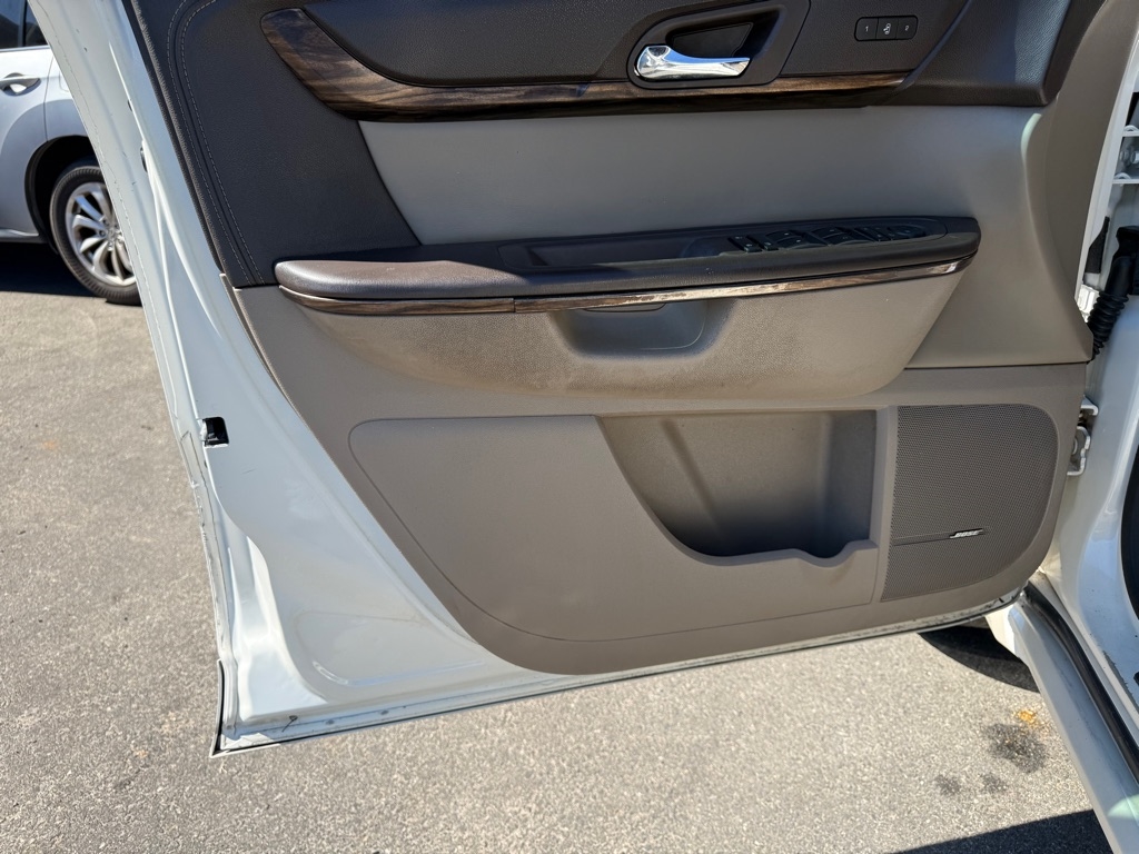 GMC Acadia Denali FWD 2015 GMC Acadia Denali FWD 2015