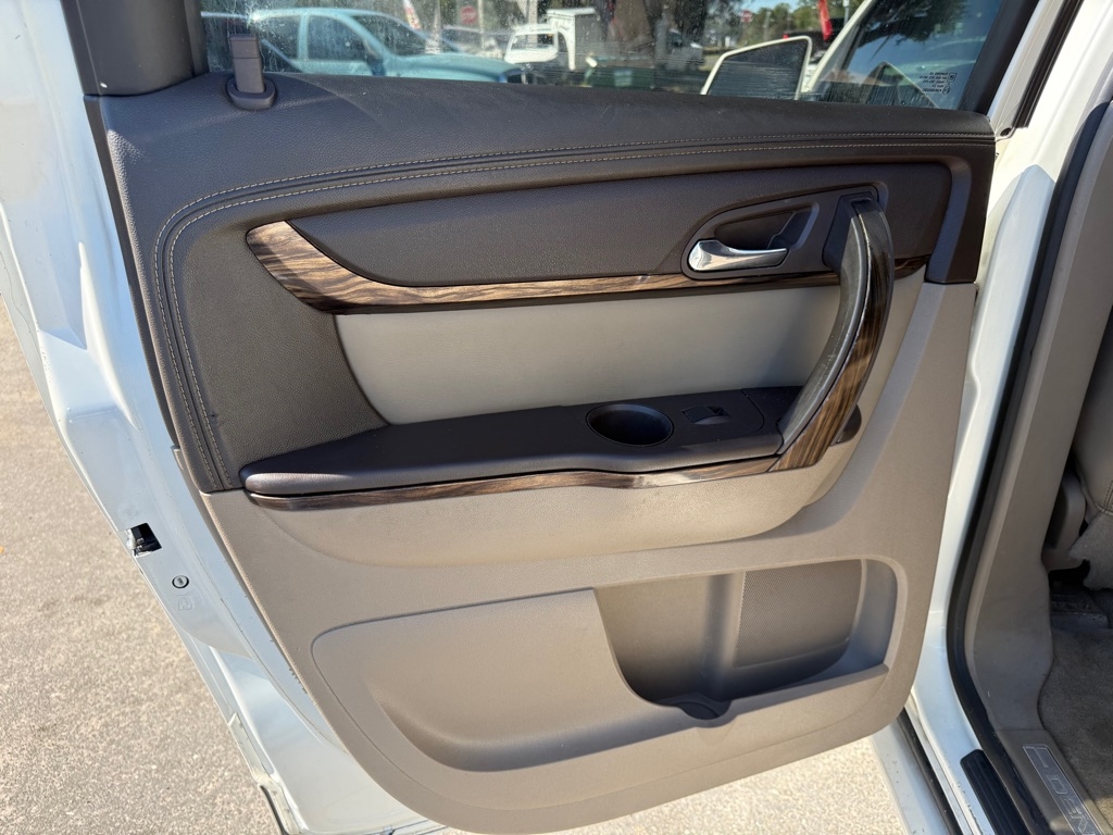 GMC Acadia Denali FWD 2015 GMC Acadia Denali FWD 2015