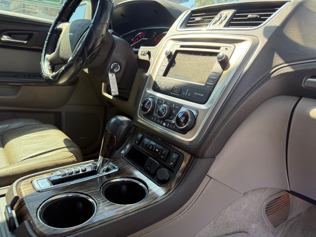 GMC Acadia Denali FWD 2015 GMC Acadia Denali FWD 2015