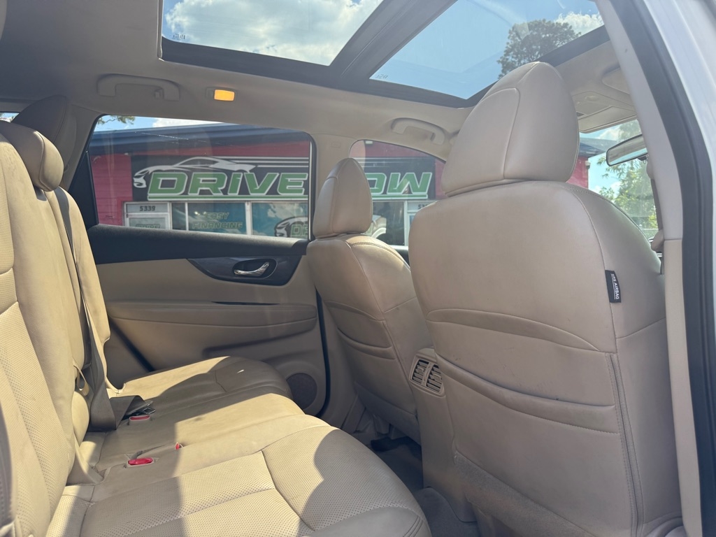 Nissan Rogue S 2WD 2015 Nissan Rogue S 2WD 2015