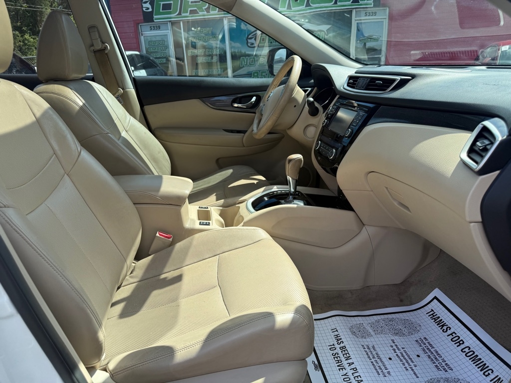 Nissan Rogue S 2WD 2015 Nissan Rogue S 2WD 2015