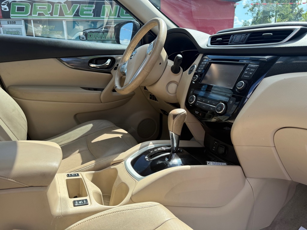 Nissan Rogue S 2WD 2015 Nissan Rogue S 2WD 2015