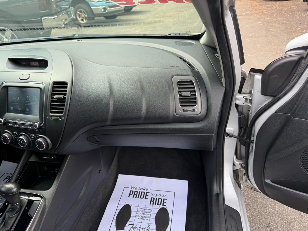 Kia Forte LX 6M 2018 Kia Forte LX 6M 2018