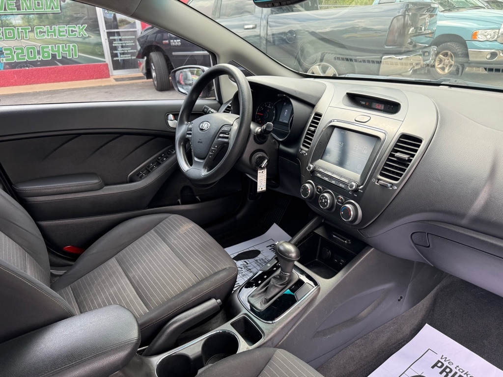 Kia Forte LX 6M 2018 Kia Forte LX 6M 2018