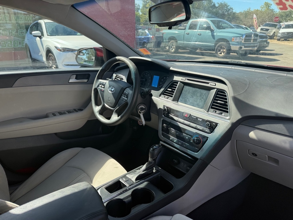 Hyundai Sonata SE 2016 Hyundai Sonata SE 2016