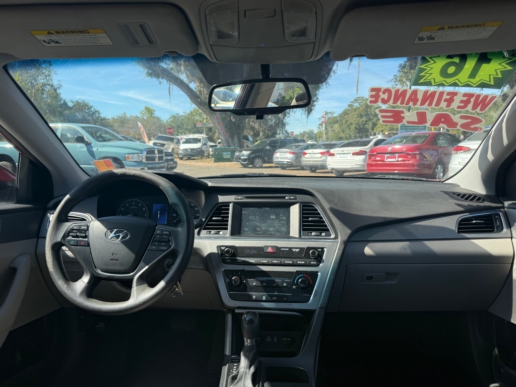 Hyundai Sonata SE 2016 Hyundai Sonata SE 2016