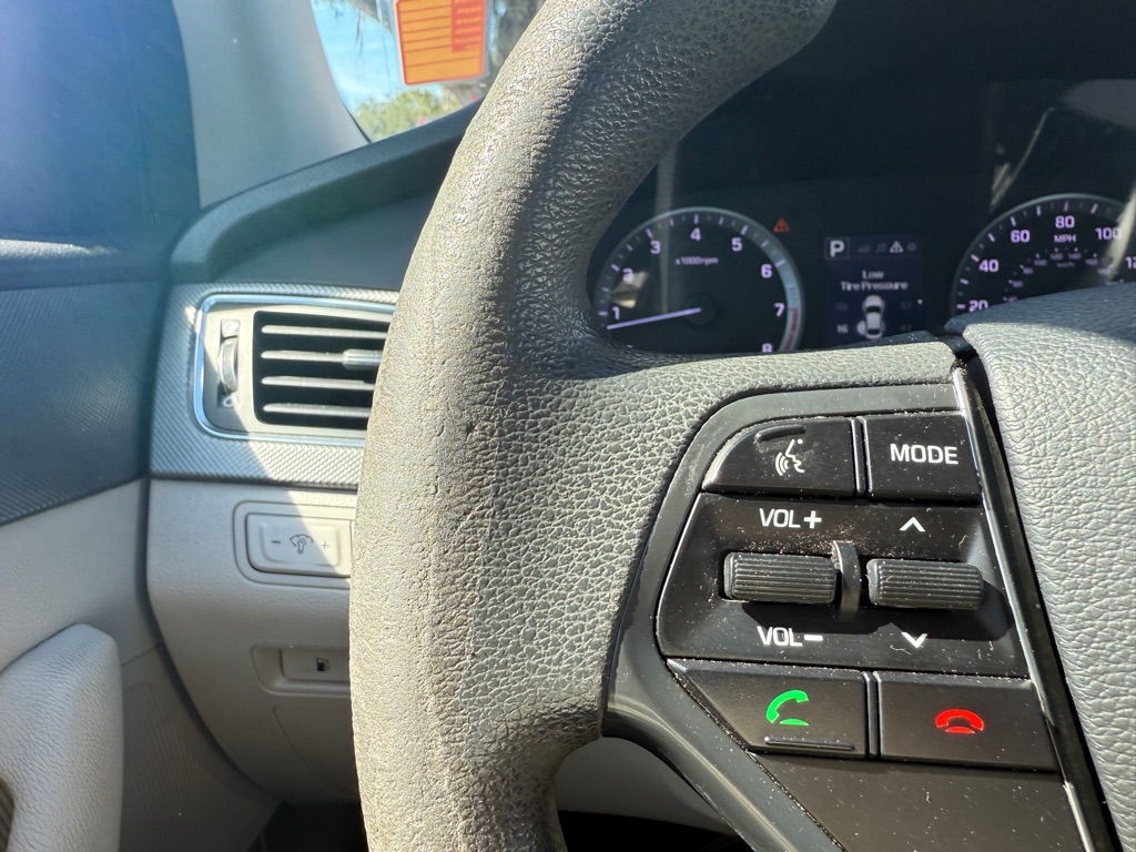 Hyundai Sonata SE 2016 Hyundai Sonata SE 2016