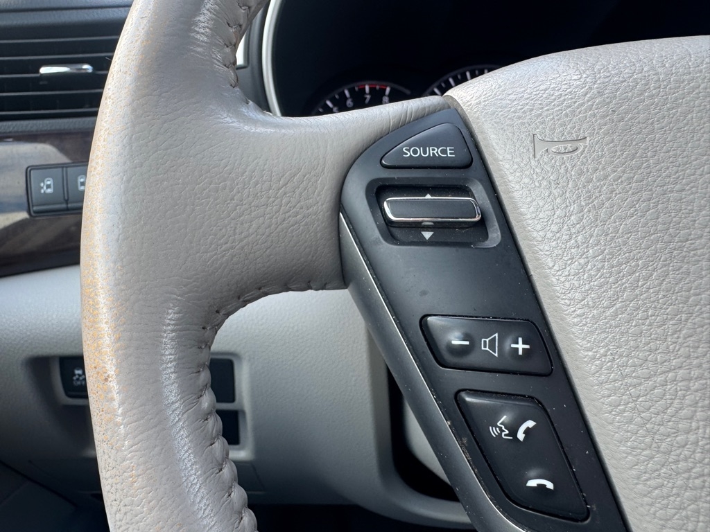 Nissan Quest SL 2015 Nissan Quest SL 2015