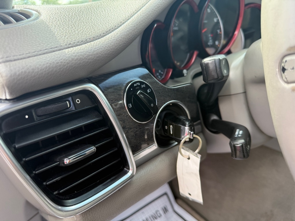 Porsche Panamera 4 2011 Porsche Panamera 4 2011