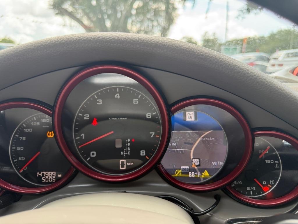 Porsche Panamera 4 2011