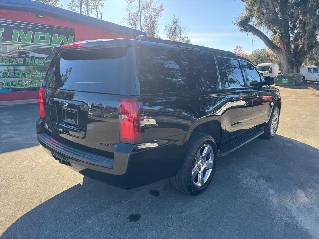 Chevrolet Suburban LT 2WD 2016