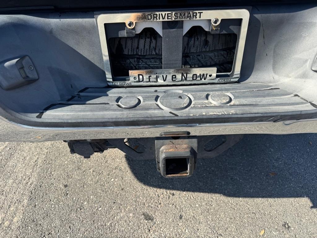 Toyota Tundra Limited Double Cab 5.7L 2WD 2008