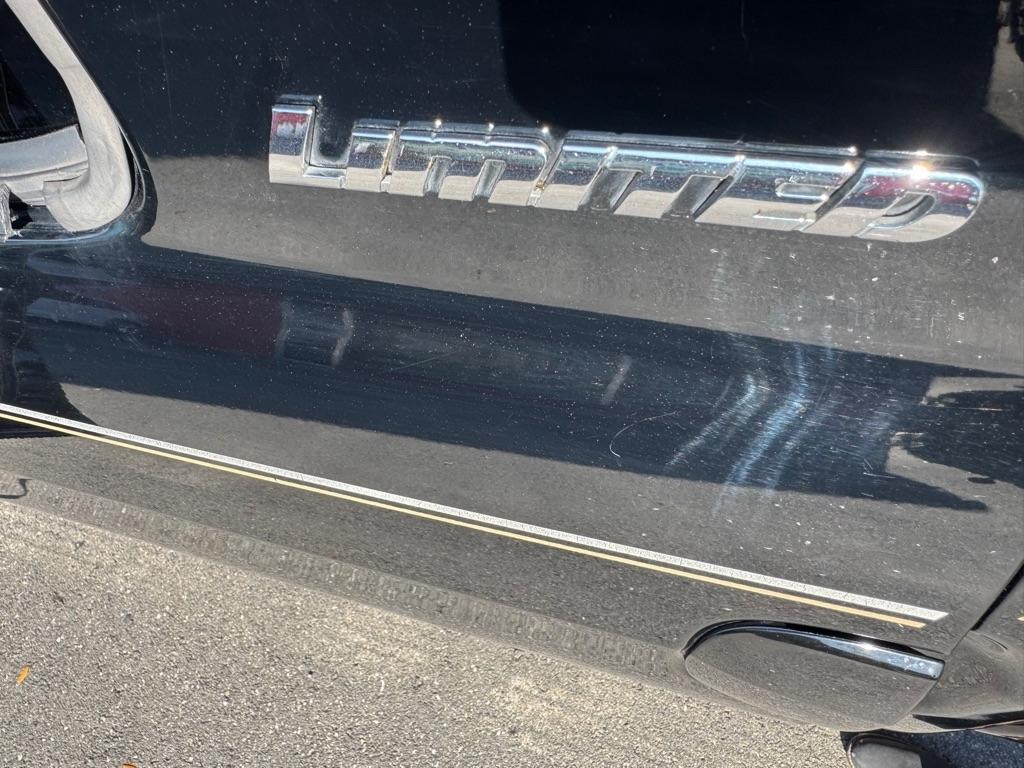 Toyota Tundra Limited Double Cab 5.7L 2WD 2008